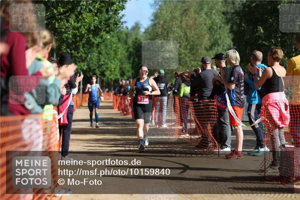 06.09.2026 - 20. Norderstedt Triathlon Mo-Foto http://msf.ph/oto/10159840 06.09.2026 10:40:30 Laufen 1198, 703, 1198, 1198 meine-sportfotos.de