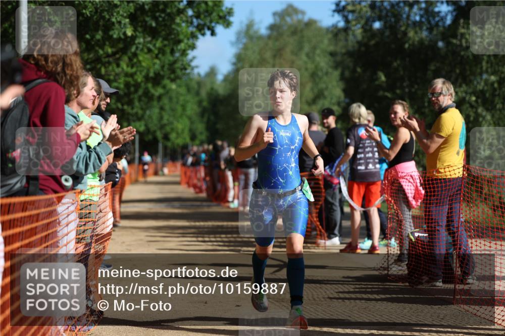 06.09.2026 - 20. Norderstedt Triathlon Mo-Foto http://msf.ph/oto/10159887 06.09.2026 10:40:34 Laufen 703, 1198, 1198 meine-sportfotos.de