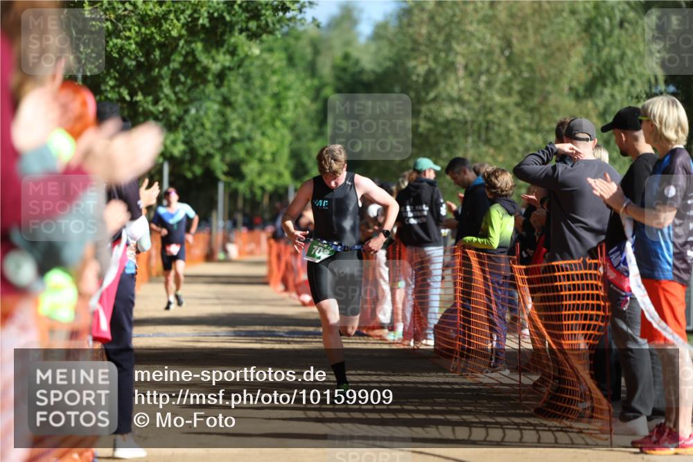 06.09.2026 - 20. Norderstedt Triathlon Mo-Foto http://msf.ph/oto/10159909 06.09.2026 10:40:42 Laufen 702, 703 meine-sportfotos.de