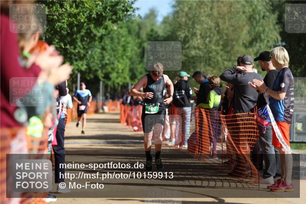 06.09.2026 - 20. Norderstedt Triathlon Mo-Foto http://msf.ph/oto/10159913 06.09.2026 10:40:42 Laufen 702, 702, 703 meine-sportfotos.de