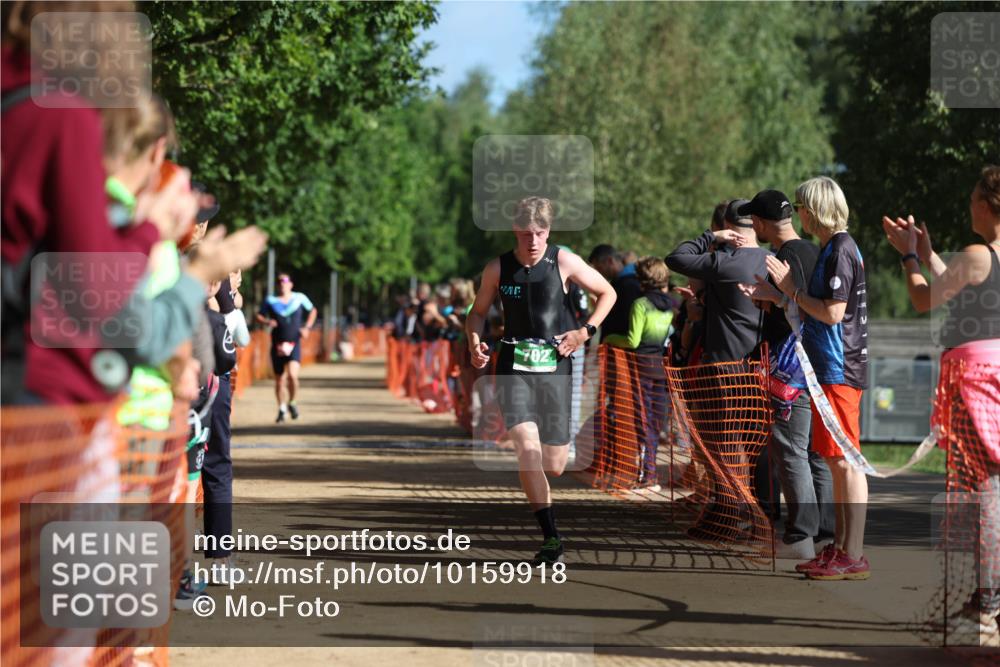 06.09.2026 - 20. Norderstedt Triathlon Mo-Foto http://msf.ph/oto/10159918 06.09.2026 10:40:42 Laufen 702, 703 meine-sportfotos.de