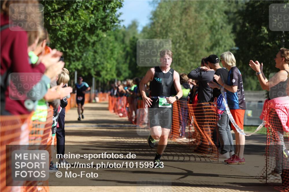 06.09.2026 - 20. Norderstedt Triathlon Mo-Foto http://msf.ph/oto/10159923 06.09.2026 10:40:43 Laufen 70, 702, 703 meine-sportfotos.de