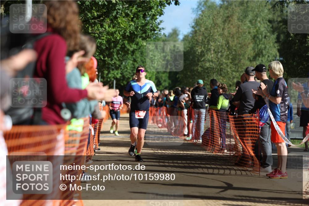 06.09.2026 - 20. Norderstedt Triathlon Mo-Foto http://msf.ph/oto/10159980 06.09.2026 10:40:48 Laufen 702, 705 meine-sportfotos.de