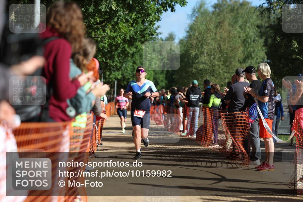 06.09.2026 - 20. Norderstedt Triathlon Mo-Foto http://msf.ph/oto/10159982 06.09.2026 10:40:48 Laufen 1498, 702, 705 meine-sportfotos.de