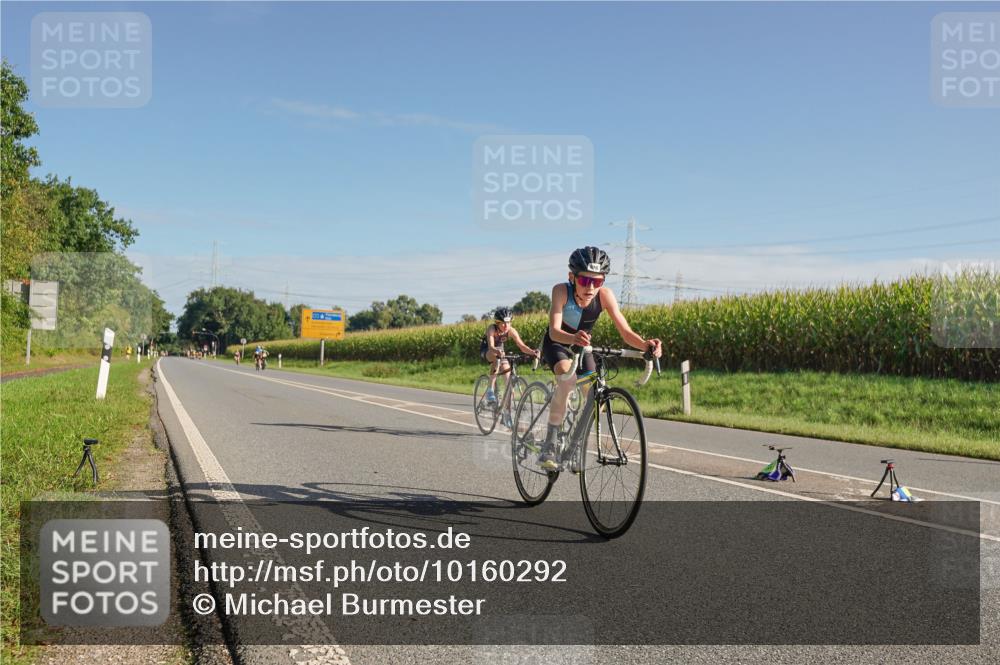 06.09.2026 - 20. Norderstedt Triathlon Michael Burmester http://msf.ph/oto/10160292 06.09.2026 09:36:43 Radfahren 626, 688 meine-sportfotos.de