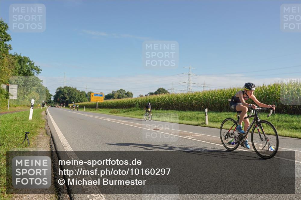 06.09.2026 - 20. Norderstedt Triathlon Michael Burmester http://msf.ph/oto/10160297 06.09.2026 09:36:43 Radfahren 626, 688 meine-sportfotos.de