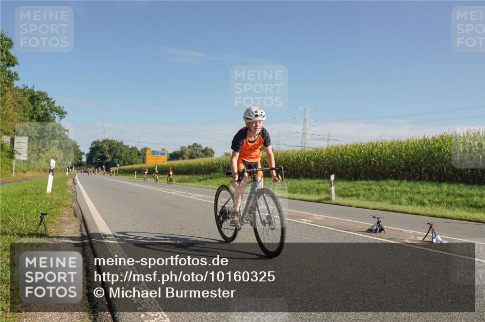 06.09.2026 - 20. Norderstedt Triathlon Michael Burmester http://msf.ph/oto/10160325 06.09.2026 09:37:18 Radfahren 651 meine-sportfotos.de