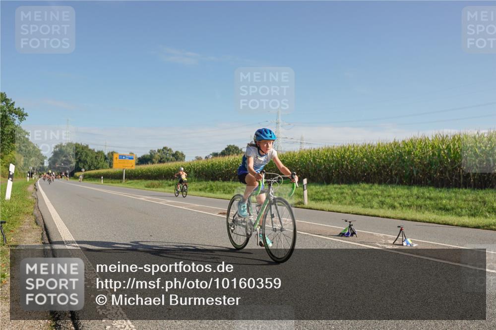 06.09.2026 - 20. Norderstedt Triathlon Michael Burmester http://msf.ph/oto/10160359 06.09.2026 09:37:48 Radfahren 631, 655, 658, 677 meine-sportfotos.de