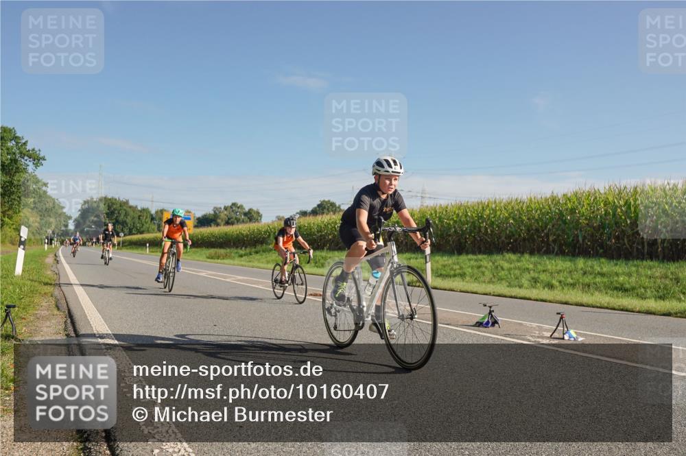 06.09.2026 - 20. Norderstedt Triathlon Michael Burmester http://msf.ph/oto/10160407 06.09.2026 09:38:26 Radfahren 607, 629, 671, 675, 696 meine-sportfotos.de