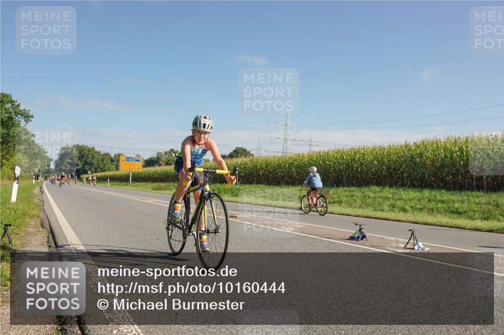 06.09.2026 - 20. Norderstedt Triathlon Michael Burmester http://msf.ph/oto/10160444 06.09.2026 09:38:57 Radfahren 611, 656, 669, 673, 686, 697 meine-sportfotos.de