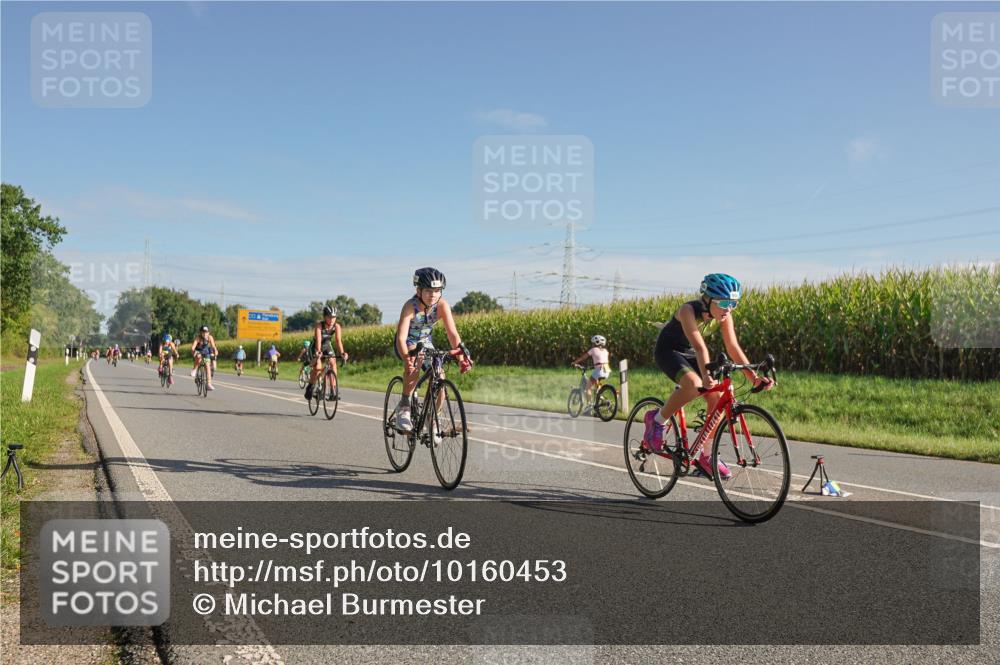 06.09.2026 - 20. Norderstedt Triathlon Michael Burmester http://msf.ph/oto/10160453 06.09.2026 09:39:04 Radfahren 611, 634, 656, 662, 669, 673, 686 meine-sportfotos.de