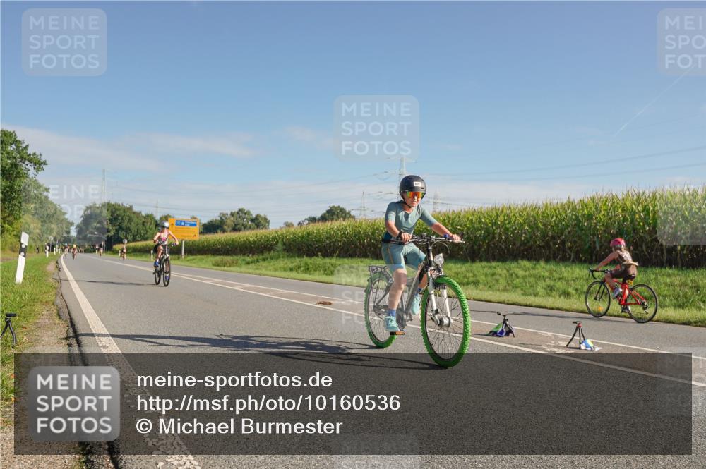 06.09.2026 - 20. Norderstedt Triathlon Michael Burmester http://msf.ph/oto/10160536 06.09.2026 09:40:20 Radfahren 605, 650 meine-sportfotos.de