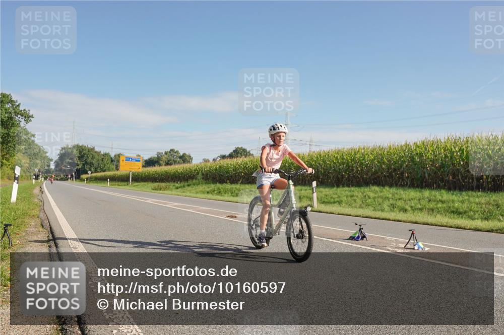 06.09.2026 - 20. Norderstedt Triathlon Michael Burmester http://msf.ph/oto/10160597 06.09.2026 09:41:50 Radfahren 630 meine-sportfotos.de