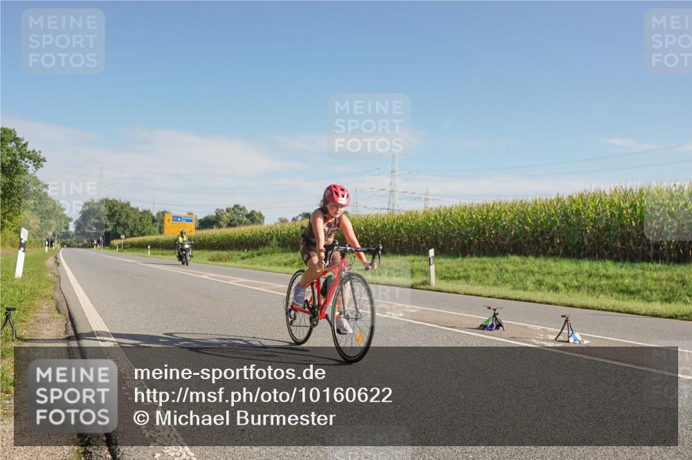 06.09.2026 - 20. Norderstedt Triathlon Michael Burmester http://msf.ph/oto/10160622 06.09.2026 09:43:14 Radfahren 616 meine-sportfotos.de