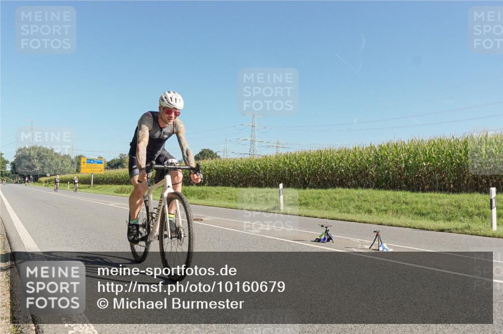 06.09.2026 - 20. Norderstedt Triathlon Michael Burmester http://msf.ph/oto/10160679 06.09.2026 10:27:44 Radfahren 1204 meine-sportfotos.de