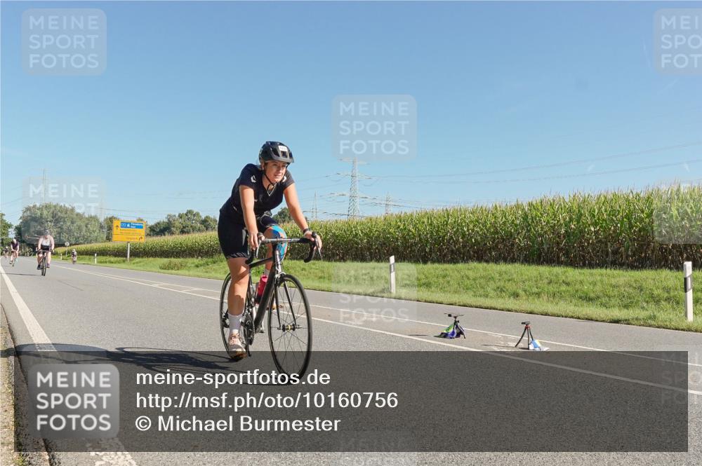 06.09.2026 - 20. Norderstedt Triathlon Michael Burmester http://msf.ph/oto/10160756 06.09.2026 10:32:09 Radfahren 1215, 1226, 1232 meine-sportfotos.de