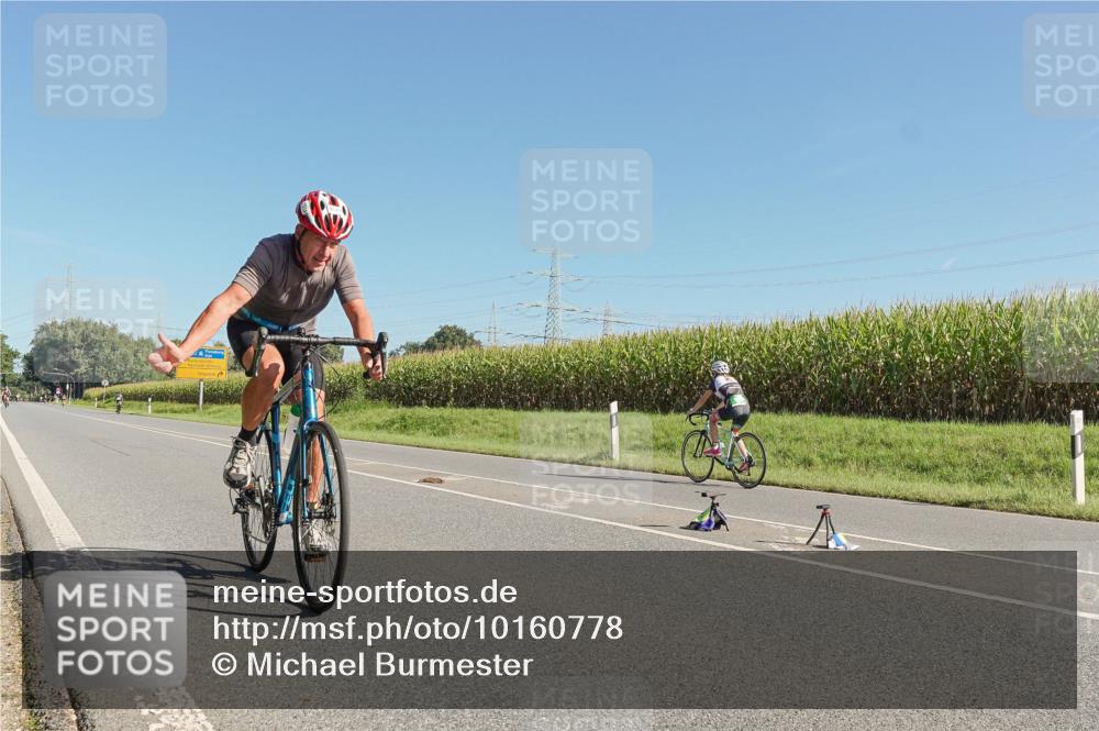 06.09.2026 - 20. Norderstedt Triathlon Michael Burmester http://msf.ph/oto/10160778 06.09.2026 10:32:50 Radfahren 1511 meine-sportfotos.de