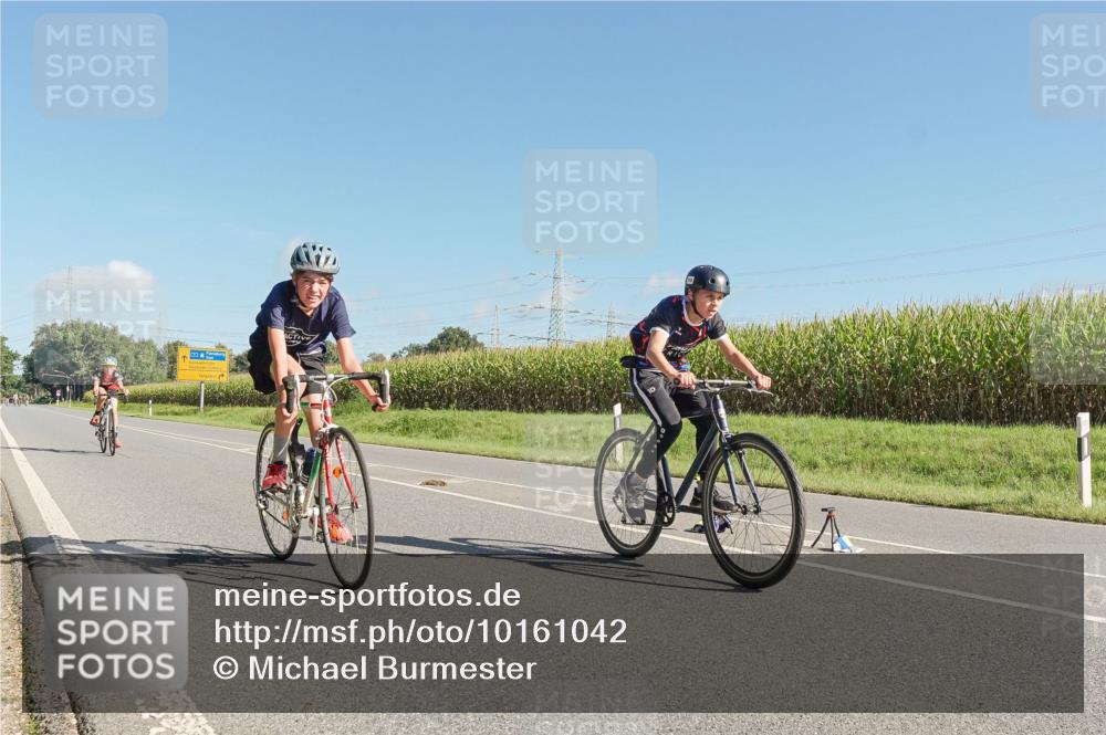 06.09.2026 - 20. Norderstedt Triathlon Michael Burmester http://msf.ph/oto/10161042 06.09.2026 10:39:41 Radfahren 710, 724, 754 meine-sportfotos.de