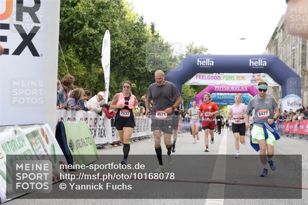 06.09.2026 - CURREX Alsterlauf Yannick Fuchs http://msf.ph/oto/10168078 06.09.2026 09:53:43 Ziel 2537, 3458, 3661, 3964, 4082, 4283, 4571, 4617, 4797, 4832, 5110, 5119, 5236, 5446, 5483, 5590, 5782, 5884, 6372, 6477, 8135 meine-sportfotos.de