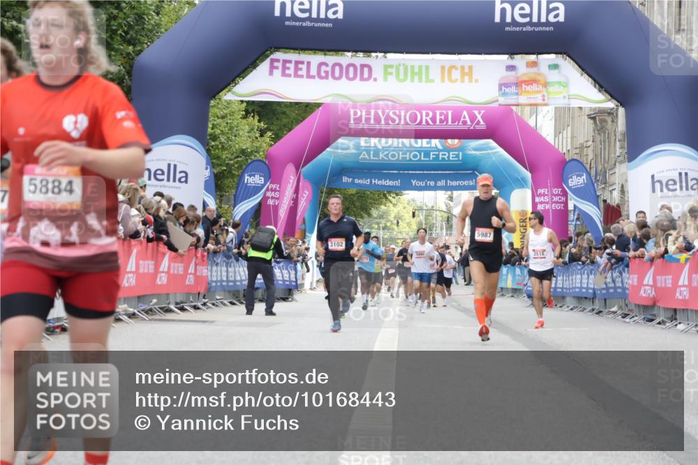 06.09.2026 - CURREX Alsterlauf Yannick Fuchs http://msf.ph/oto/10168443 06.09.2026 09:53:47 Ziel 2537, 3661, 3964, 4571, 4617, 5119, 5483, 5590, 5884, 5987, 6477 meine-sportfotos.de
