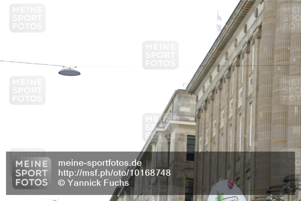 06.09.2026 - CURREX Alsterlauf Yannick Fuchs http://msf.ph/oto/10168748 06.09.2026 09:53:50 Ziel 2537, 3102, 3661, 4571, 4617, 5483, 5884, 5987, 6477 meine-sportfotos.de