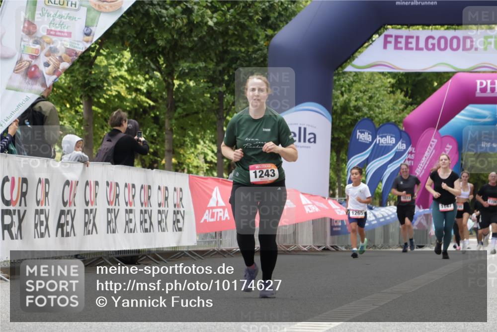 06.09.2026 - CURREX Alsterlauf Yannick Fuchs http://msf.ph/oto/10174627 06.09.2026 12:01:21 Ziel 1026, 1243 meine-sportfotos.de