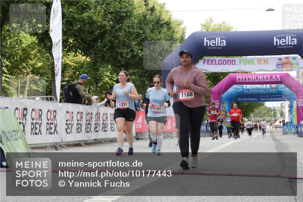 06.09.2026 - CURREX Alsterlauf Yannick Fuchs http://msf.ph/oto/10177443 06.09.2026 12:02:52 Ziel 1144, 1151, 1168, 1331 meine-sportfotos.de