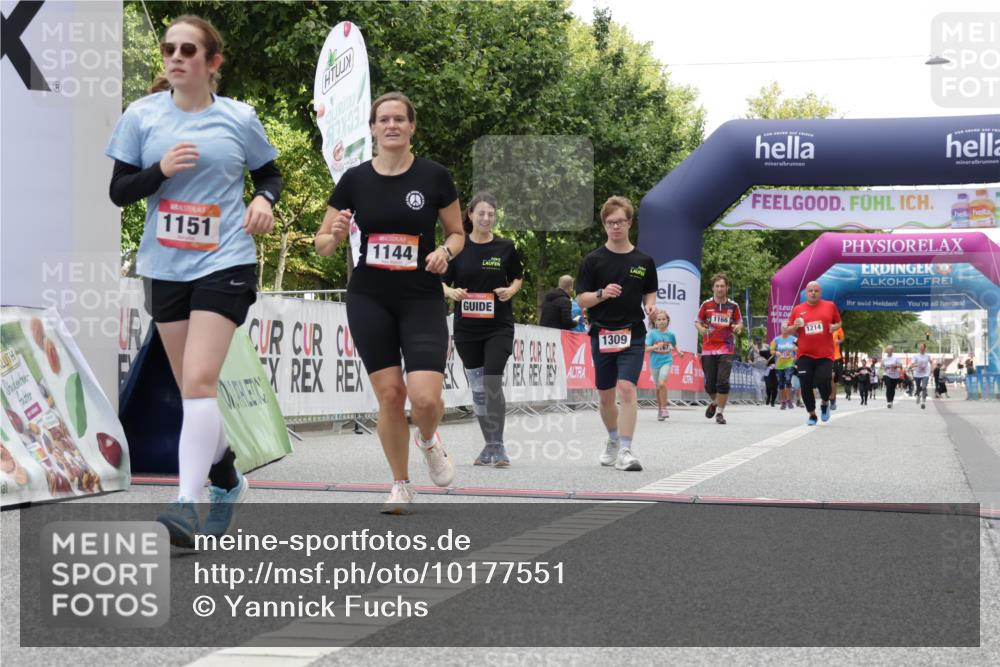 06.09.2026 - CURREX Alsterlauf Yannick Fuchs http://msf.ph/oto/10177551 06.09.2026 12:02:57 Ziel 1144, 1151, 1168, 1214, 1309, 1331 meine-sportfotos.de