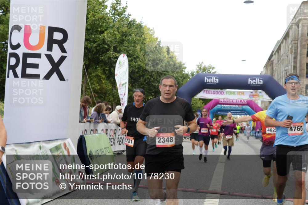 06.09.2026 - CURREX Alsterlauf Yannick Fuchs http://msf.ph/oto/10178230 06.09.2026 09:55:09 Ziel 2184, 2261, 2348, 2499, 2502, 2826, 3291, 4266, 4322, 4615, 4622, 4765, 4839, 4956, 5721, 6216 meine-sportfotos.de