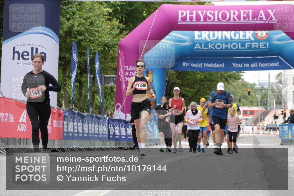 06.09.2026 - CURREX Alsterlauf Yannick Fuchs http://msf.ph/oto/10179144 06.09.2026 12:03:57 Ziel 1196, 8284 meine-sportfotos.de