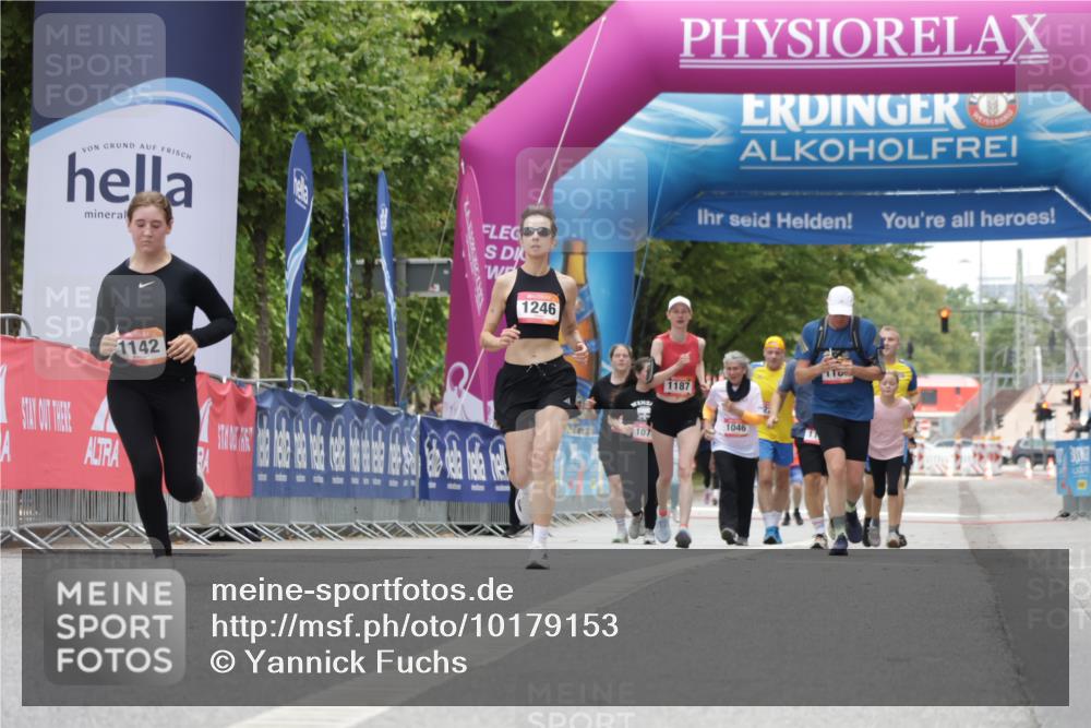 06.09.2026 - CURREX Alsterlauf Yannick Fuchs http://msf.ph/oto/10179153 06.09.2026 12:03:57 Ziel 1196, 8284 meine-sportfotos.de