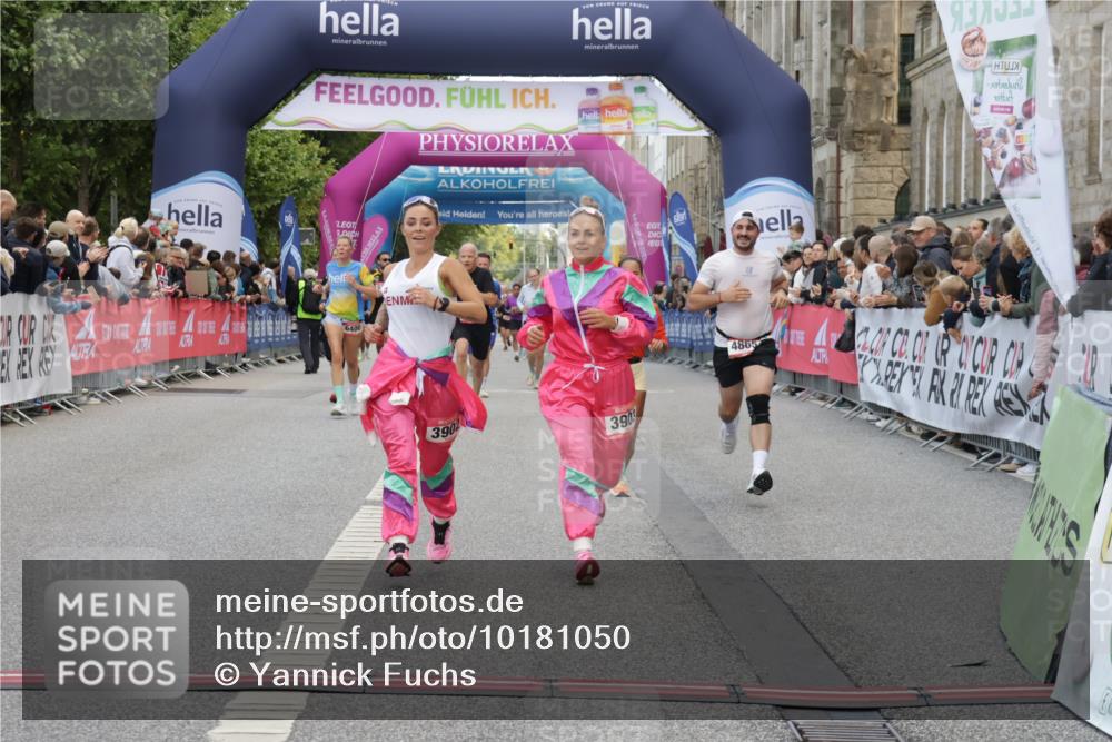 06.09.2026 - CURREX Alsterlauf Yannick Fuchs http://msf.ph/oto/10181050 06.09.2026 09:55:46 Ziel 2117, 2479, 3051, 3304, 3481, 3799, 3902, 3903, 3929, 4190, 4284, 4404, 4865, 4955, 4961, 4962, 5488, 6034, 6400, 6479, 8027, 8204, 8259 meine-sportfotos.de