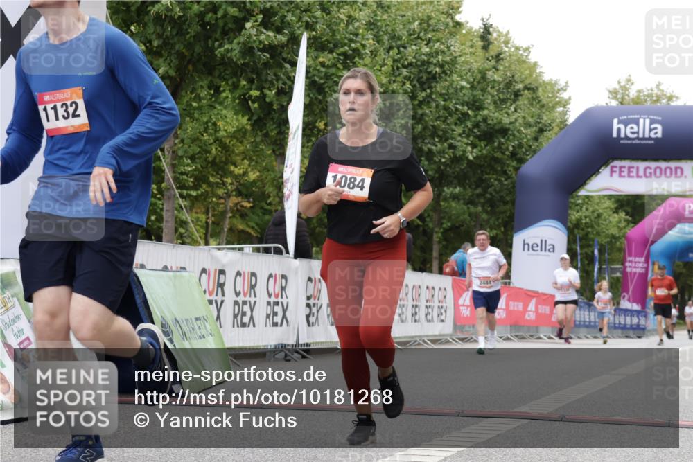 06.09.2026 - CURREX Alsterlauf Yannick Fuchs http://msf.ph/oto/10181268 06.09.2026 12:04:59 Ziel 1036, 1084 meine-sportfotos.de