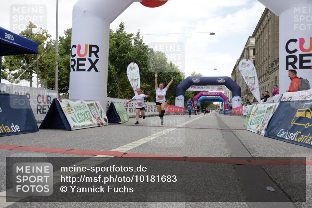 06.09.2026 - CURREX Alsterlauf Yannick Fuchs http://msf.ph/oto/10181683 06.09.2026 12:05:21 Ziel 1089, 1090, 1347 meine-sportfotos.de