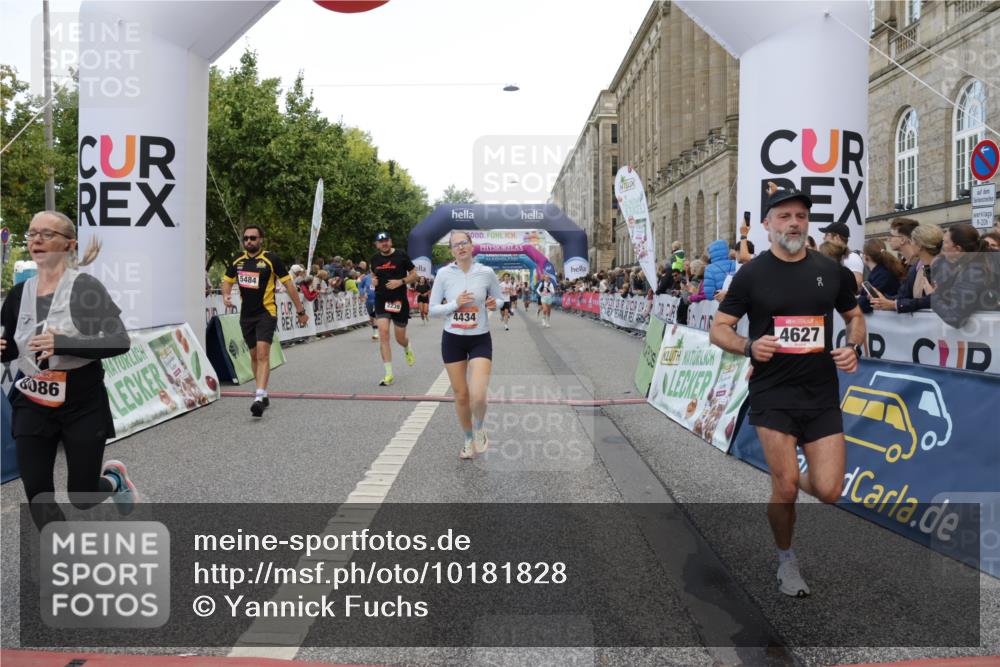 06.09.2026 - CURREX Alsterlauf Yannick Fuchs http://msf.ph/oto/10181828 06.09.2026 09:55:56 Ziel 2239, 2277, 2372, 4190, 4434, 4463, 4627, 4961, 5021, 5484, 6301, 6400, 8086, 8211, 8259, 8338 meine-sportfotos.de