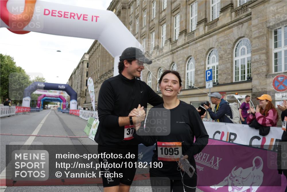 06.09.2026 - CURREX Alsterlauf Yannick Fuchs http://msf.ph/oto/10182190 06.09.2026 12:09:56 Ziel 1095, 1209 meine-sportfotos.de