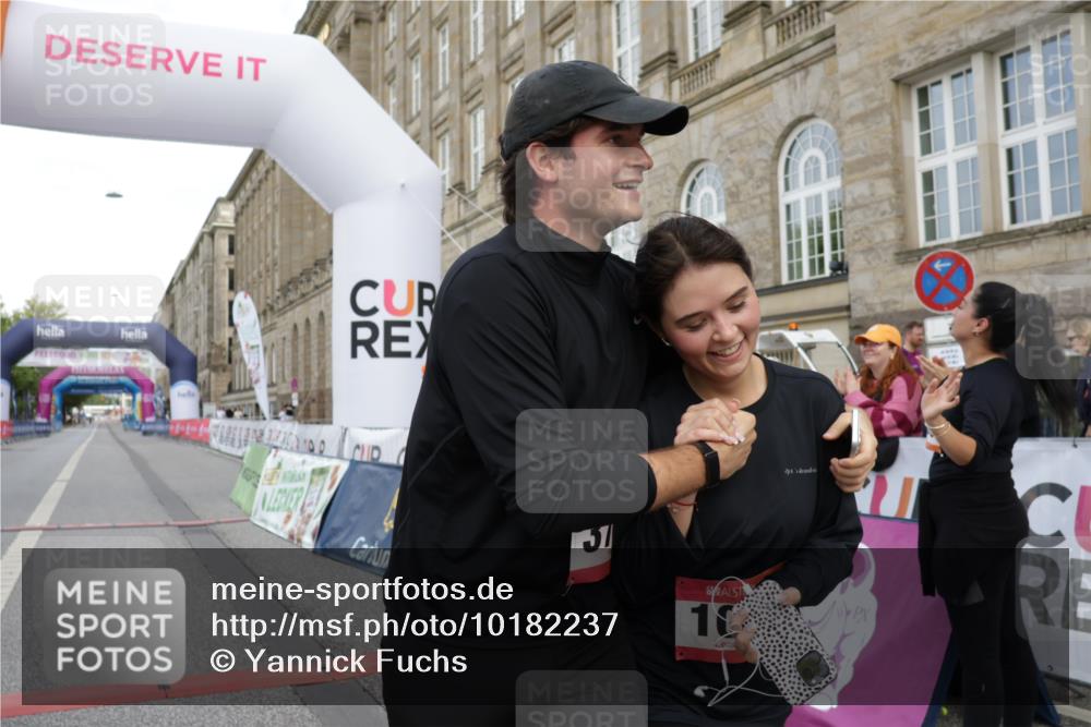 06.09.2026 - CURREX Alsterlauf Yannick Fuchs http://msf.ph/oto/10182237 06.09.2026 12:09:57 Ziel 1095, 1209 meine-sportfotos.de