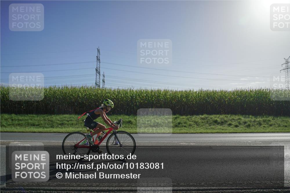 06.09.2026 - 20. Norderstedt Triathlon Michael Burmester http://msf.ph/oto/10183081 06.09.2026 09:40:29 Radfahren 632, 645 meine-sportfotos.de