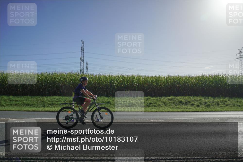 06.09.2026 - 20. Norderstedt Triathlon Michael Burmester http://msf.ph/oto/10183107 06.09.2026 09:41:32 Radfahren 625, 646, 647 meine-sportfotos.de