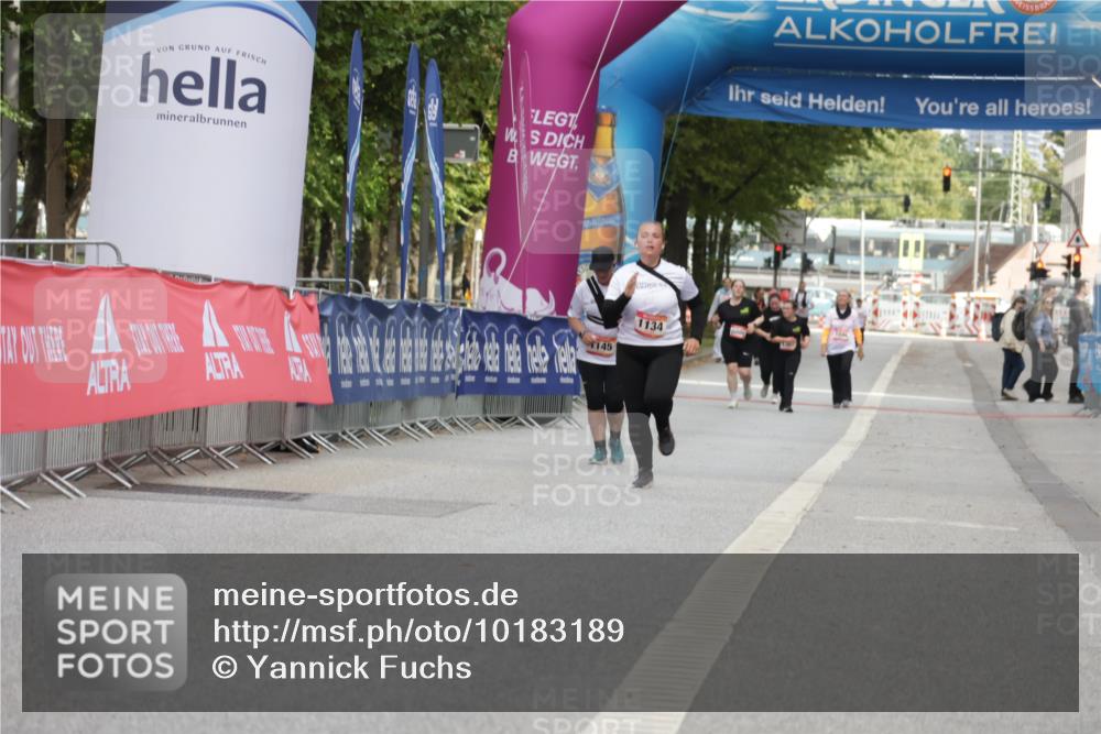 06.09.2026 - CURREX Alsterlauf Yannick Fuchs http://msf.ph/oto/10183189 06.09.2026 12:11:59 Ziel 1122, 1196, 1245 meine-sportfotos.de