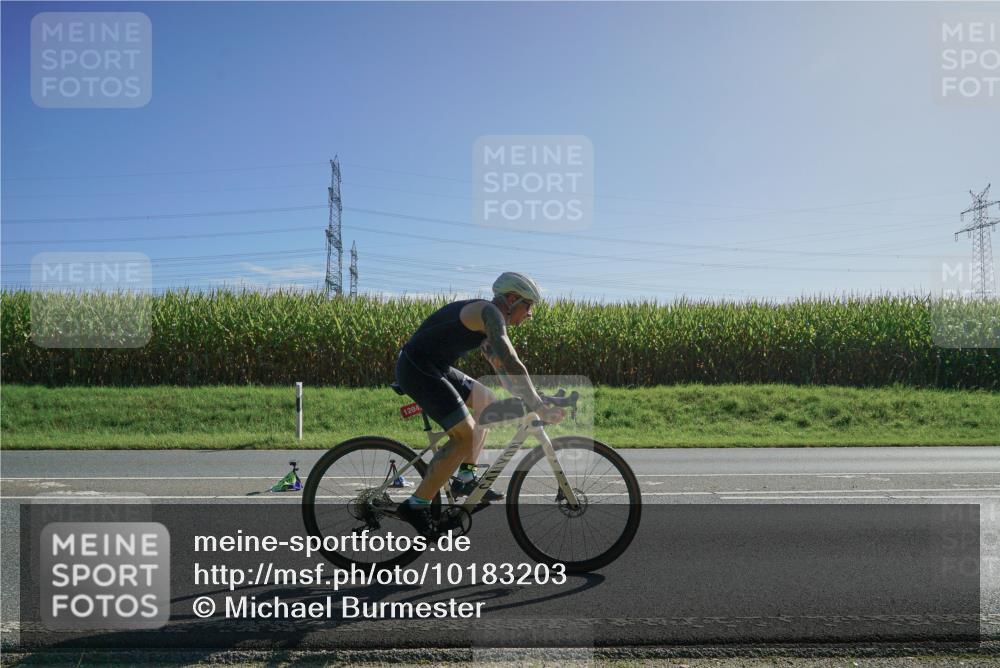 06.09.2026 - 20. Norderstedt Triathlon Michael Burmester http://msf.ph/oto/10183203 06.09.2026 10:27:43 Radfahren 1204 meine-sportfotos.de
