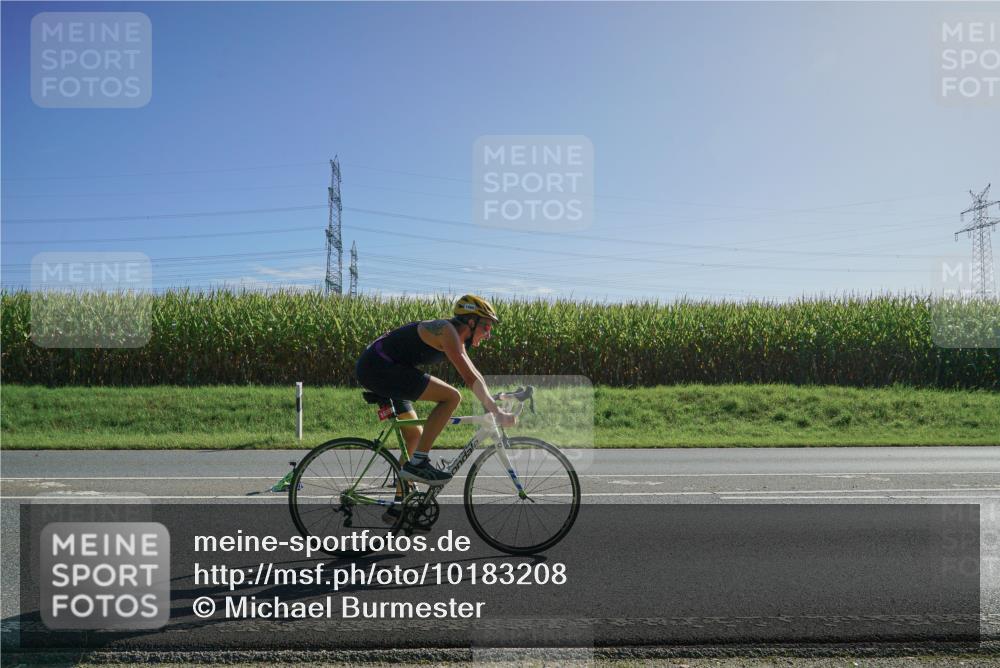 06.09.2026 - 20. Norderstedt Triathlon Michael Burmester http://msf.ph/oto/10183208 06.09.2026 10:27:55 Radfahren 1489 meine-sportfotos.de