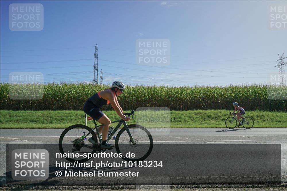 06.09.2026 - 20. Norderstedt Triathlon Michael Burmester http://msf.ph/oto/10183234 06.09.2026 10:29:33 Radfahren 1501 meine-sportfotos.de