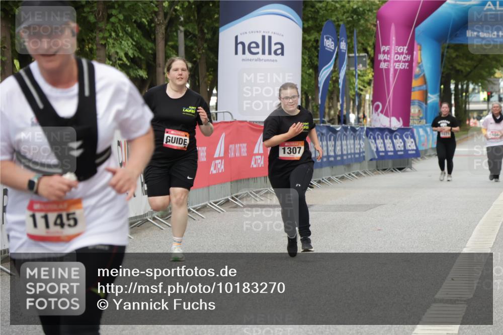 06.09.2026 - CURREX Alsterlauf Yannick Fuchs http://msf.ph/oto/10183270 06.09.2026 12:12:19 Ziel 1145, 1307 meine-sportfotos.de