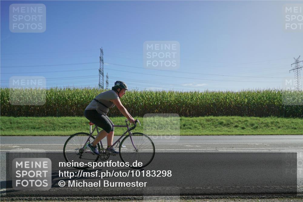 06.09.2026 - 20. Norderstedt Triathlon Michael Burmester http://msf.ph/oto/10183298 06.09.2026 10:33:25 Radfahren 735, 1203, 1227, 1510 meine-sportfotos.de