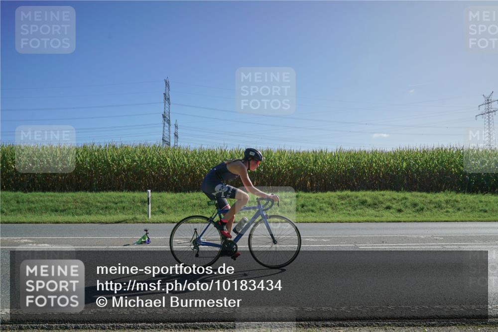 06.09.2026 - 20. Norderstedt Triathlon Michael Burmester http://msf.ph/oto/10183434 06.09.2026 10:37:10 Radfahren 705, 709, 727, 731, 751, 752, 757, 1194, 1513 meine-sportfotos.de