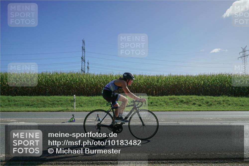 06.09.2026 - 20. Norderstedt Triathlon Michael Burmester http://msf.ph/oto/10183482 06.09.2026 10:38:44 Radfahren 743 meine-sportfotos.de