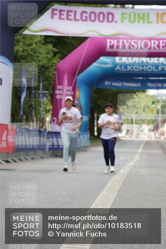 06.09.2026 - CURREX Alsterlauf Yannick Fuchs http://msf.ph/oto/10183518 06.09.2026 12:13:31 Ziel  meine-sportfotos.de