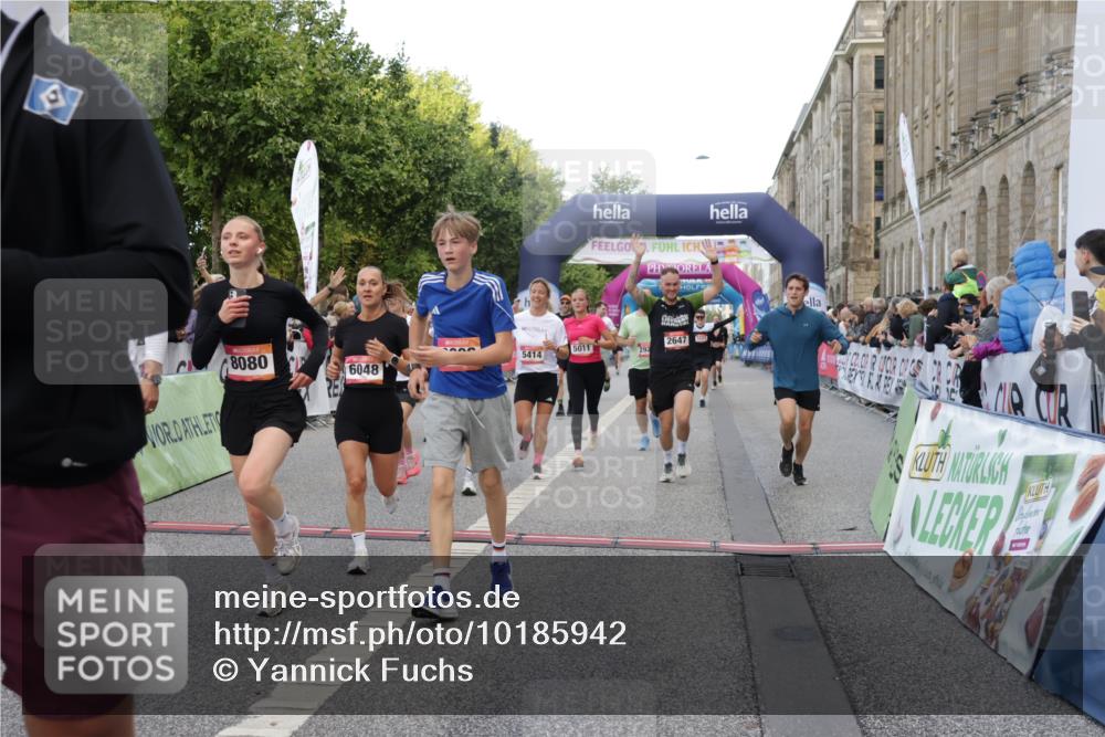 06.09.2026 - CURREX Alsterlauf Yannick Fuchs http://msf.ph/oto/10185942 06.09.2026 09:56:43 Ziel 2338, 2647, 2648, 2927, 3123, 3365, 3606, 4088, 4278, 4422, 4575, 5011, 5026, 5411, 5412, 5413, 5414, 5591, 5708, 5848, 6048, 6091, 6159, 6164, 8080, 8132 meine-sportfotos.de