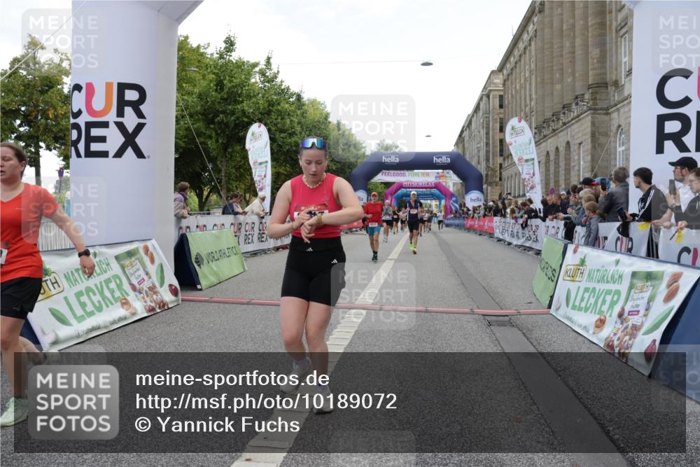 06.09.2026 - CURREX Alsterlauf Yannick Fuchs http://msf.ph/oto/10189072 06.09.2026 10:05:31 Ziel 2310, 3315, 3527, 3528, 3890, 4151, 4152, 4511, 4642, 5349 meine-sportfotos.de